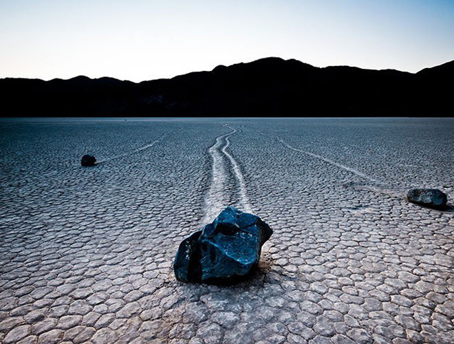 Tuy nhiên, các ý kiến được đặt ra vẫn còn gây nhiều tranh cãi và đây được xem như một trong số những hiện tượng kỳ bí mà khoa học ngày nay vẫn chưa giải thích được.