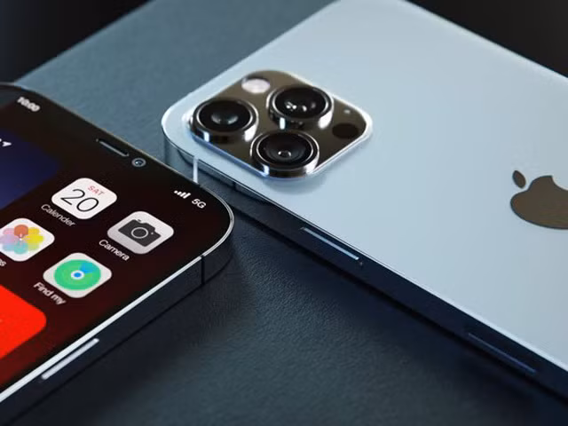 Theo Max Weinbach, tính năng chụp ảnh thiên văn này còn có thể được kích hoạt tự động khi người dùng hướng camera iPhone 13 lên bầu trời. Sở dĩ có khả năng này là nhờ một cảm biến đặc biệt tự động nhận diện khung cảnh trời đêm với trăng và sao; sau đó chuyển sang chế độ chụp thiên văn. Điều này sẽ giúp quá trình thao thác đơn giản hơn.