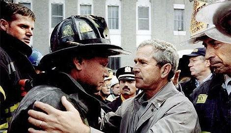 Ngoài 343 lính cứu hỏa thiệt mạng tại chỗ thì còn có 118 người qua đời vì những bệnh liên quan, sau khi làm nhiệm vụ cứu hộ trong sự kiện khủng bố 11/9 đầy thảm khốc này.