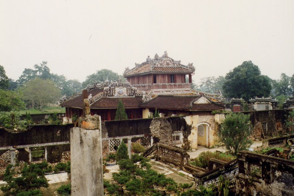 Một góc Hoàng thành Huế năm 1997.