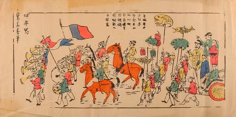 Bức tranh này vẽ cảnh một cuộc diễu hành của những người lính mang cờ Pháp dẫn đầu. Những người lính Pháp được theo sau bởi những người lính Việt Nam dưới cái nhìn của những người qua đường, trong đó có một cặp vợ chồng Hoa-Việt.