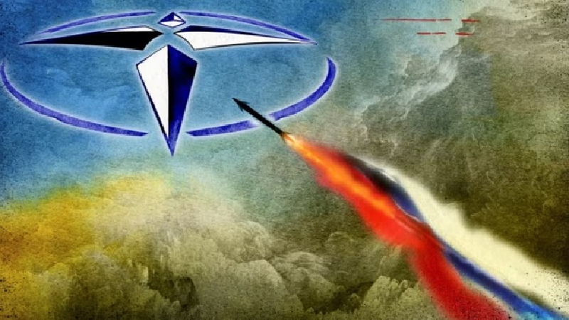 Trước đây, điều kiện quan trọng là: Nếu Nga hoặc đồng minh của Nga bị tấn công bởi một quốc gia hoặc liên minh quốc gia sử dụng vũ khí hạt nhân, Quân đội Nga có thể kích hoạt phản công bằng vũ khí hạt nhân. Ảnh: FT.