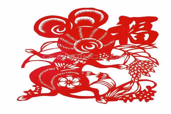 Trong năm Ất Mùi 2015, những người sinh năm 1972, 1973, 1982, 1983 sẽ nhận được sự hỗ trợ về tiền bạc của cha mẹ hoặc các trưởng bối để khởi nghiệp, hoặc giúp bạn giải quyết những khó khăn tài chính mà bạn đang vướng phải. Năm nay bạn hãy dùng lắc tay màu trắng bạc sẽ giúp bạn tăng thêm vận thế sự nghiệp.