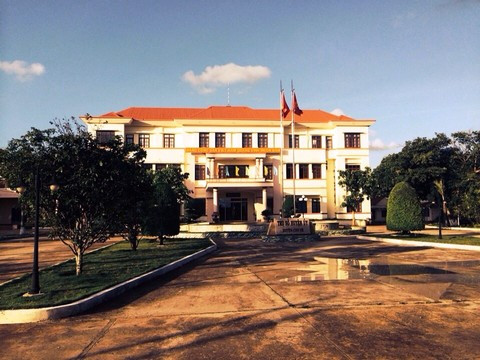 Vi sao Truong ban To chuc Huyen Chu Se bi cach tat ca chuc vu Dang?