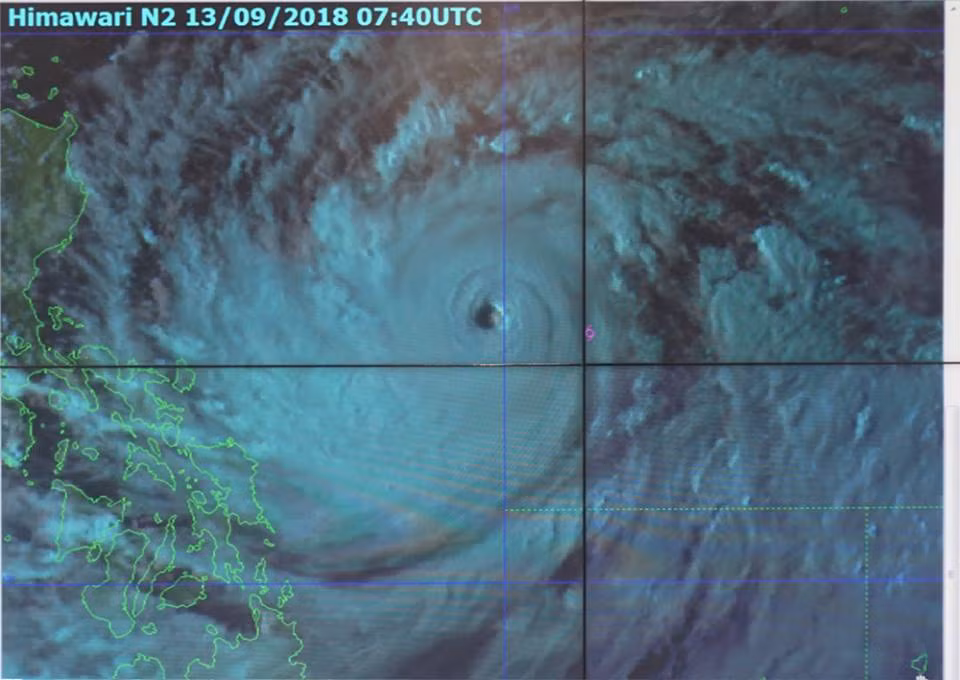 Sieu bao Mangkhut anh huong truc tiep den Vinh Bac Bo-Hinh-2
