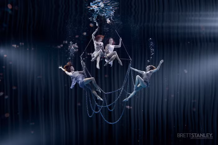 Mê mẩn trước những bức ảnh tuyệt đẹp của các mỹ nữ dưới chốn thủy cung.