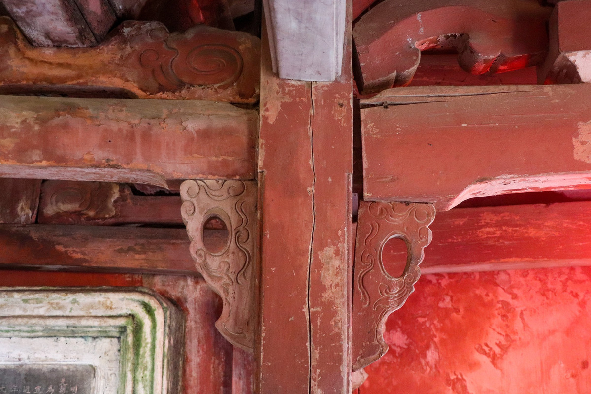 Ông Nguyễn Văn Sơn - Chủ tịch UBND TP. Hội An, cho hay trải qua 400 năm tồn tại, chịu tác động của nhiều yếu tố về thời gian, môi trường tự nhiên và con người nên di tích đã và đang ngày càng xuống cấp nghiêm trọng. Ảnh: Giáo dục &amp; Thời đại).