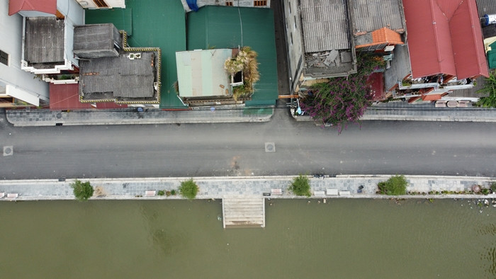 Bac Ninh: Con duong hon 12 ty chua day 1 km van nhech nhac-Hinh-4