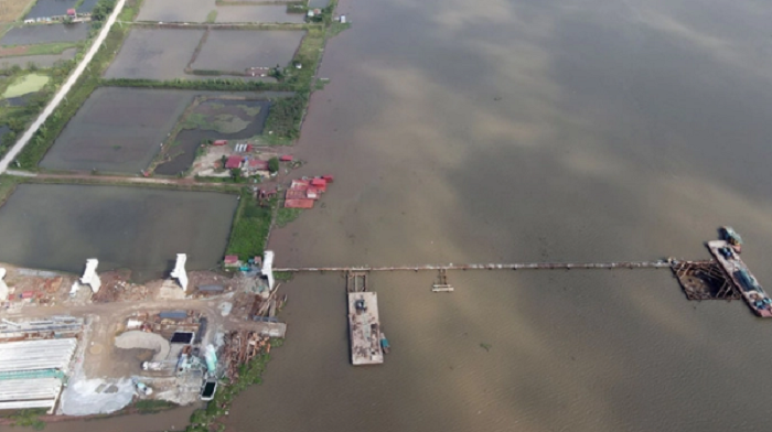 Giai đoạn 1 của tuyến đường này dài khoảng 3,25km, trong đó phần đường dài hơn 2km, phần cầu vượt sông Đáy dài 1,2km.