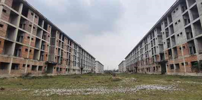 UBND tỉnh cũng yêu cầu Sở Tài nguyên và Môi trường rà soát các quy hoạch, kế hoạch sử dụng đất liên quan đến khu đất khoảng 7,9 ha từ việc rà soát cắt giảm dự án trường đại học Hoa Lư, đề xuất phương án giải quyết, báo cáo UBND tỉnh trước ngày 31/12/2022. (Ảnh: Tiền Phong).