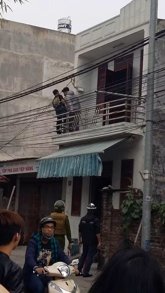 Hai Phong: Cong an no sung vay bat ke om binh gas co thu-Hinh-2