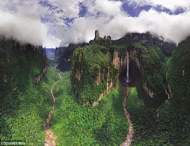 Thác Angel ở Venezuela là thác cao nhất thế giới.