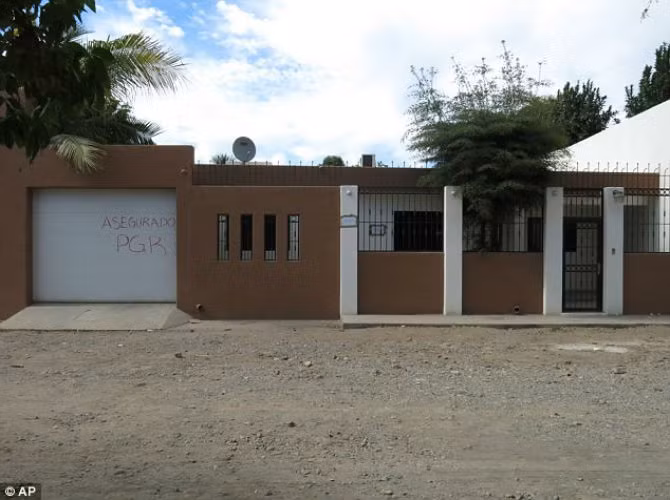 Khoi tai san kech xu cua trum ma tuy Mexico-Hinh-5