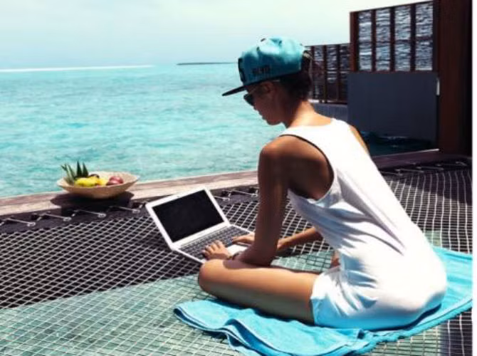 Zakharova tiết lộ hai người sẽ sớm ra mắt tài khoản riêng trên Youtube