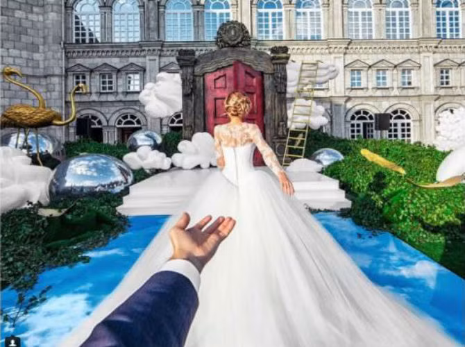 Khi họ kết hôn vào tháng 6 năm nay và tiếp tục khẳng định "thương hiệu" bằng bộ ảnh cưới chụp ở Moscow.