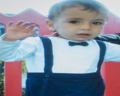 Hình ảnh đáng yêu của cậu bé Aylan khi còn sống.