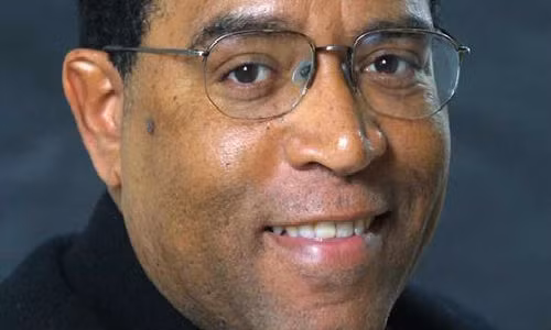 Hang loat nha bao bi sat hai vi tac nghiep o My