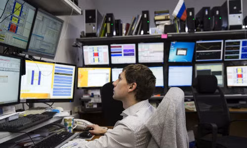 Chau Au mat 300 ti USD neu Nga roi vao khung hoang