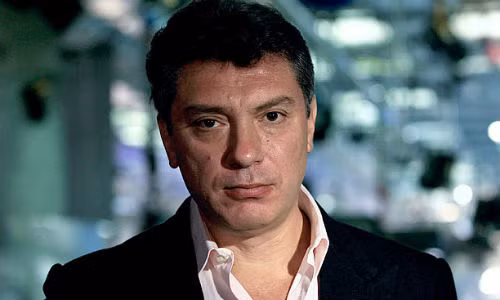 Dong co cua vu am sat chinh khach Nga la gi?