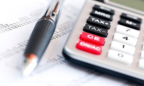 Thieu tien, Ukraine danh thue luong huu