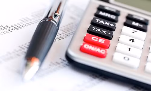 Thieu tien, Ukraine danh thue luong huu