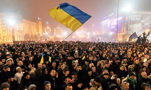 Chuyen gia: Thay doi chinh quyen Ukraine la khong tranh khoi