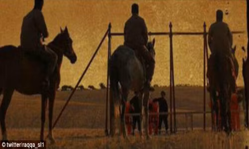 Nhung kieu hanh quyet man ro moi cua phien quan IS