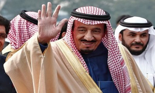 8. Việc đối đầu giữa Ả Rập Saudi và Iran: Sự căng thẳng giữa Ả Rập Saudi và Iran tiếp tục gia tăng, nhưng Mỹ (và các quốc gia khác) lại không muốn can thiệp.