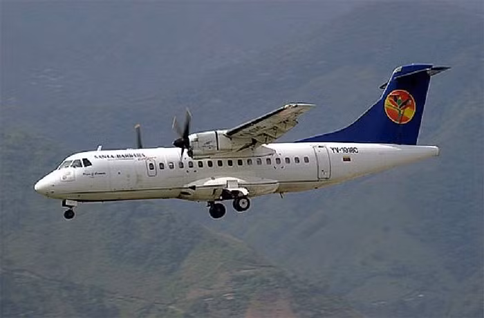 Ngày 21/2/2008, chiếc ATR 42 của hãng Santa Barbara Airlines dự kiến bay từ Mrida tới Caracas, Venezuela đã đâm vào một ngọn núi cách sân bay khoảng 10 km. Tất cả 43 hành khách và thành viên phi hành đoàn thiệt mạng.