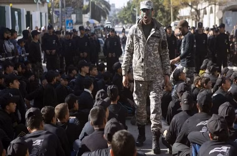 Trang Washington Post cho biết trong năm nay các trại huấn luyện được tổ chức bởi vây cánh của Hamas là nhóm Izzedine al-Qassam. Các năm trước, sự kiện này được tổ chức bởi cánh chính trị của tổ chức Hamas và diễn ra trong suốt mùa hè.