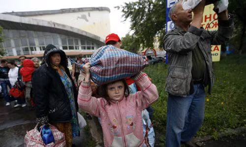 Xung đột miền Đông Ukraine: Hơn 5.000 người thiệt mạng Xung dot mien Dong Ukraine: Hon 5.000 nguoi thiet mang