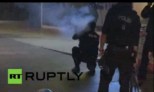 Tho Nhi Ky: Canh sat no sung ngan can nguoi Kurd ve Syria