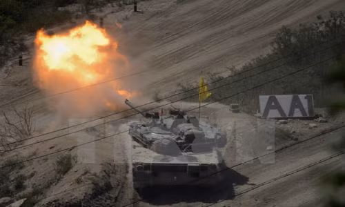 Trieu Tien dieu them cac don vi hoa luc den tien tuyen