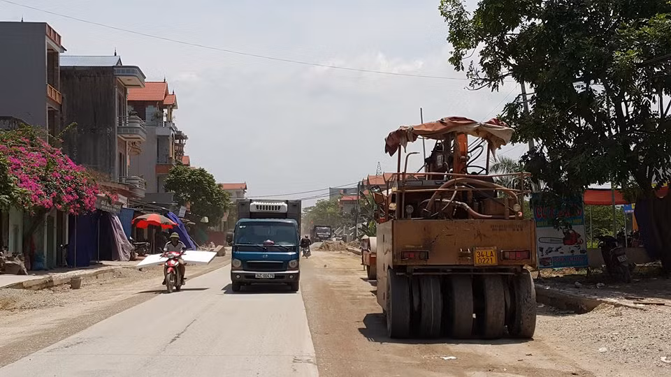 Nhiều khu vực đang phải thi công theo kiểu xôi đỗ.