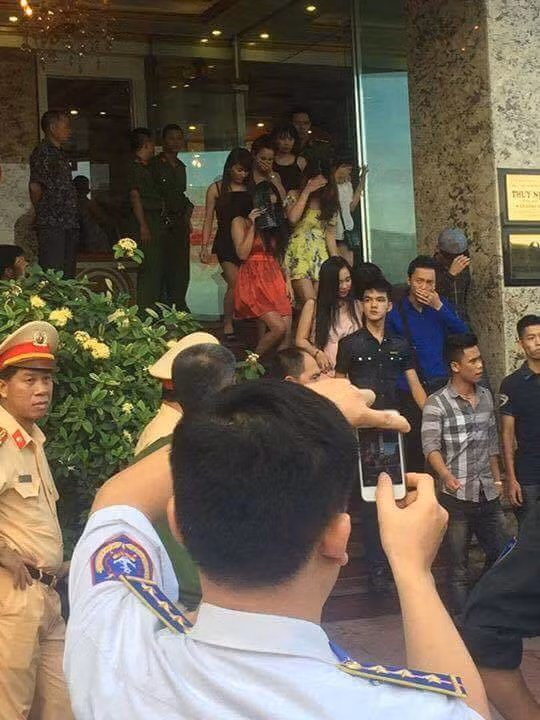 Hơn 100 dân chơi có dương tính với ma túy.