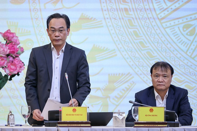 Bo GD&DT noi gi ve viec day them la nghe kinh doanh co dieu kien?