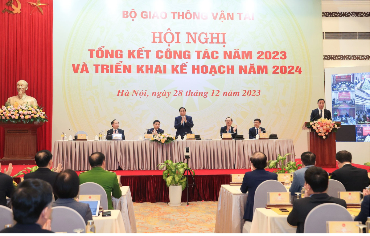 TSKH Phan Xuan Dung: Ket qua cua nganh GTVT lam nuc long nguoi dan