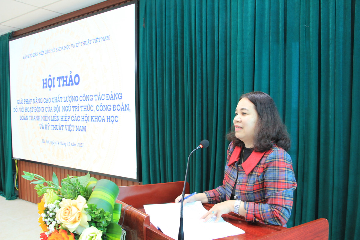 Nang cao chat luong cong tac Dang doi voi doi ngu tri thuc-Hinh-4