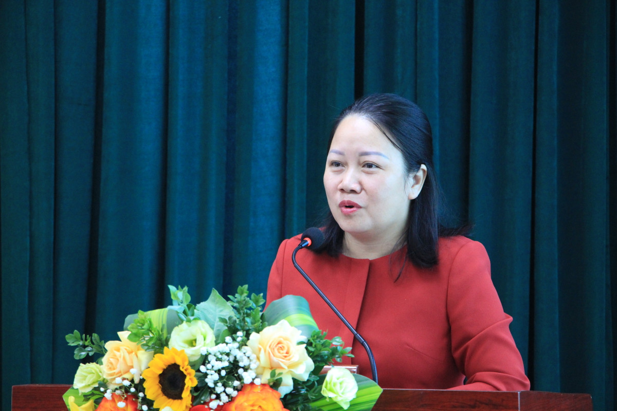 Nang cao chat luong cong tac Dang doi voi doi ngu tri thuc-Hinh-2