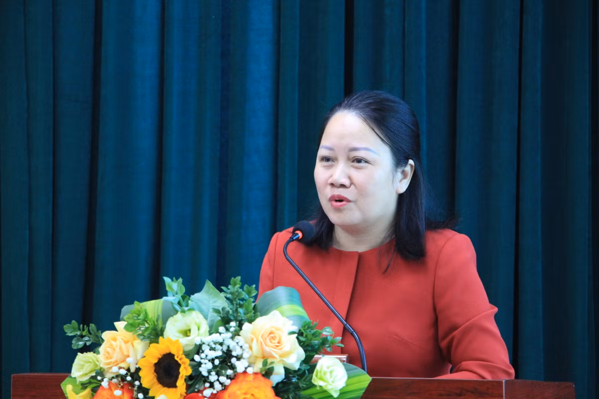 Nang cao chat luong cong tac Dang doi voi doi ngu tri thuc-Hinh-2