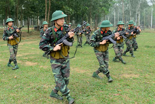 Các tư thế vận động cơ bản trên chiến trường.