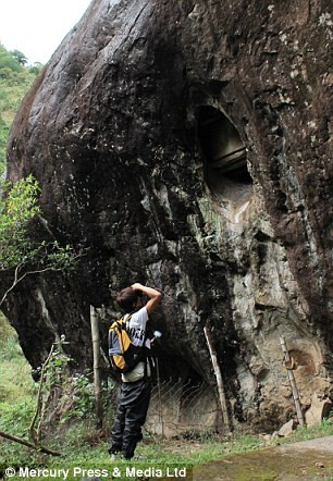 Anh Edgar cho hay những "xác ướp cháy xém" được bảo quản rất tốt nên mọi người có thể nhìn rõ các hình xăm trên cánh tay và chân của người Ibaloi.