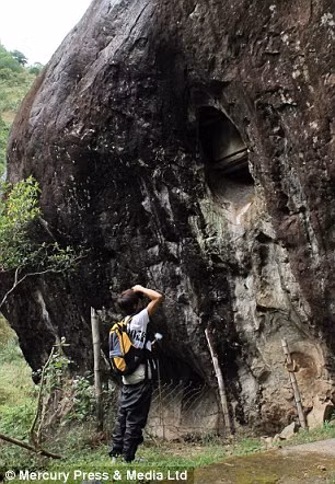 Anh Edgar cho hay những "xác ướp cháy xém" được bảo quản rất tốt nên mọi người có thể nhìn rõ các hình xăm trên cánh tay và chân của người Ibaloi.