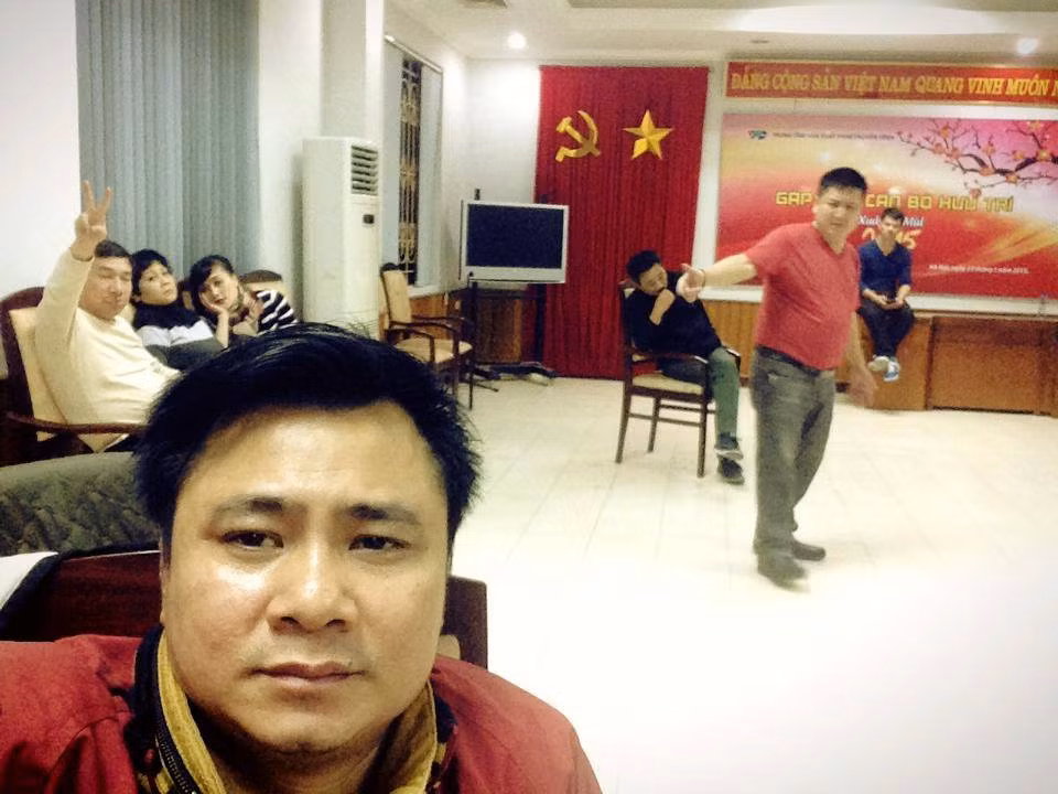 Nghệ sĩ Xuân Bắc chia sẻ: "Chúng tớ vẫn đang miệt mài tập luyện táo quân".