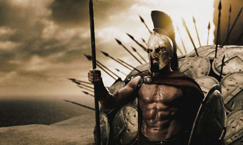 Những công dân Sparta thường là những người có tổ tiên sinh sống ở thành bang Hy Lạp này từ xa xưa hay còn gọi là người bản địa. Họ là tầng lớp duy nhất được tham gia vào bộ máy chính quyền. Họ tham gia quân đội, dẫn dắt binh sĩ ra chiến trường đánh địch.