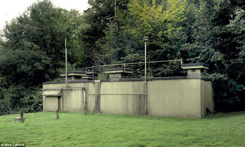 Kham pha ham tru an hat nhan thoi Chien tranh lanh