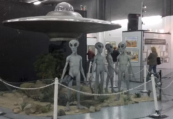 Muc so thi bảo tàng nguoi ngoai hanh tinh o My