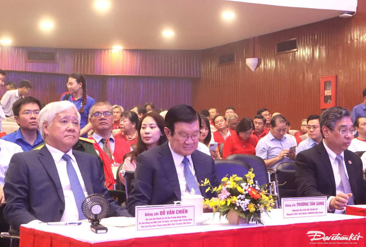 Chu tich Do Van Chien du Le phat dong Thang Nhan dao cap quoc gia nam 2025