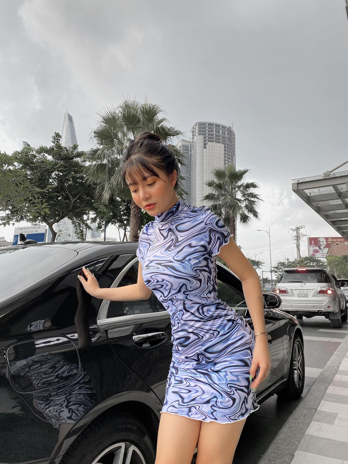 Những kiểu đầm bodycon được nàng hot girl lăng xê triệt để nhằm khoe dáng "nuột".