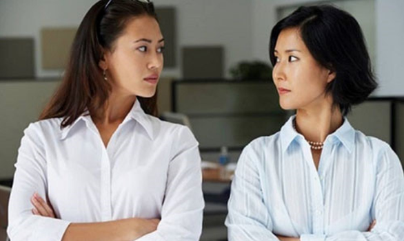 Mẹ chồng tương lai lén dụ con dâu uống thuốc tránh thai liều cao Me chong tuong lai len du con dau uong thuoc tranh thai lieu cao